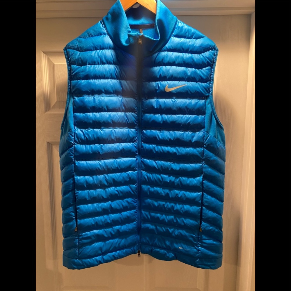 Men’s Nike golf vest -XL